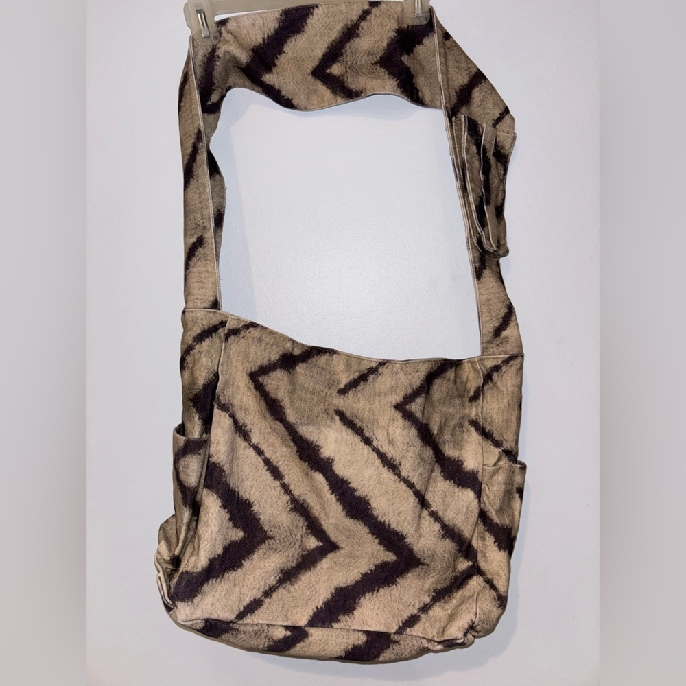 Free People Hive Carryall Thick Strap Chevron Hobo Zip up Cargo Bag - Picture 5 of 10